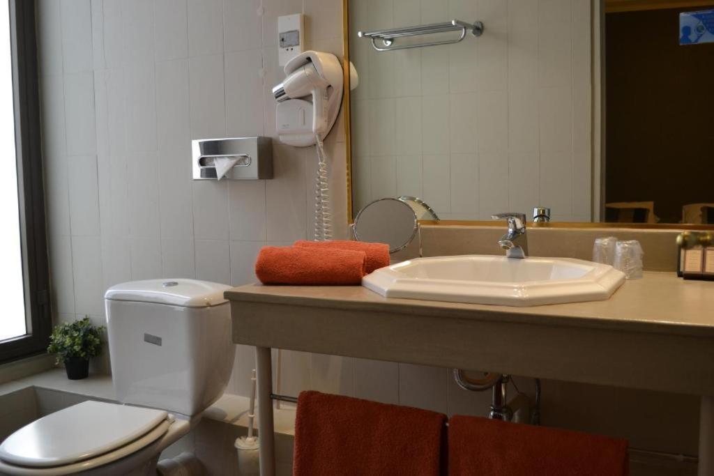 Saint Ferreol Hotel Marseilles Buitenkant foto