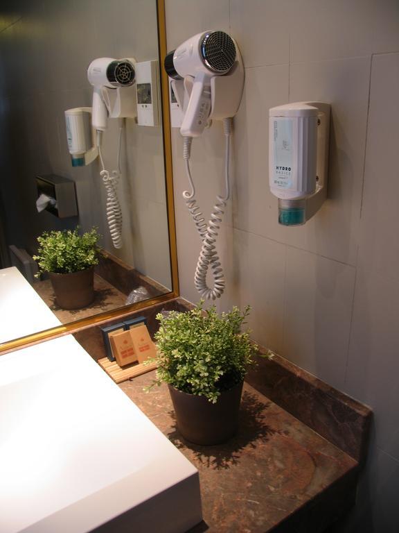 Saint Ferreol Hotel Marseilles Kamer foto