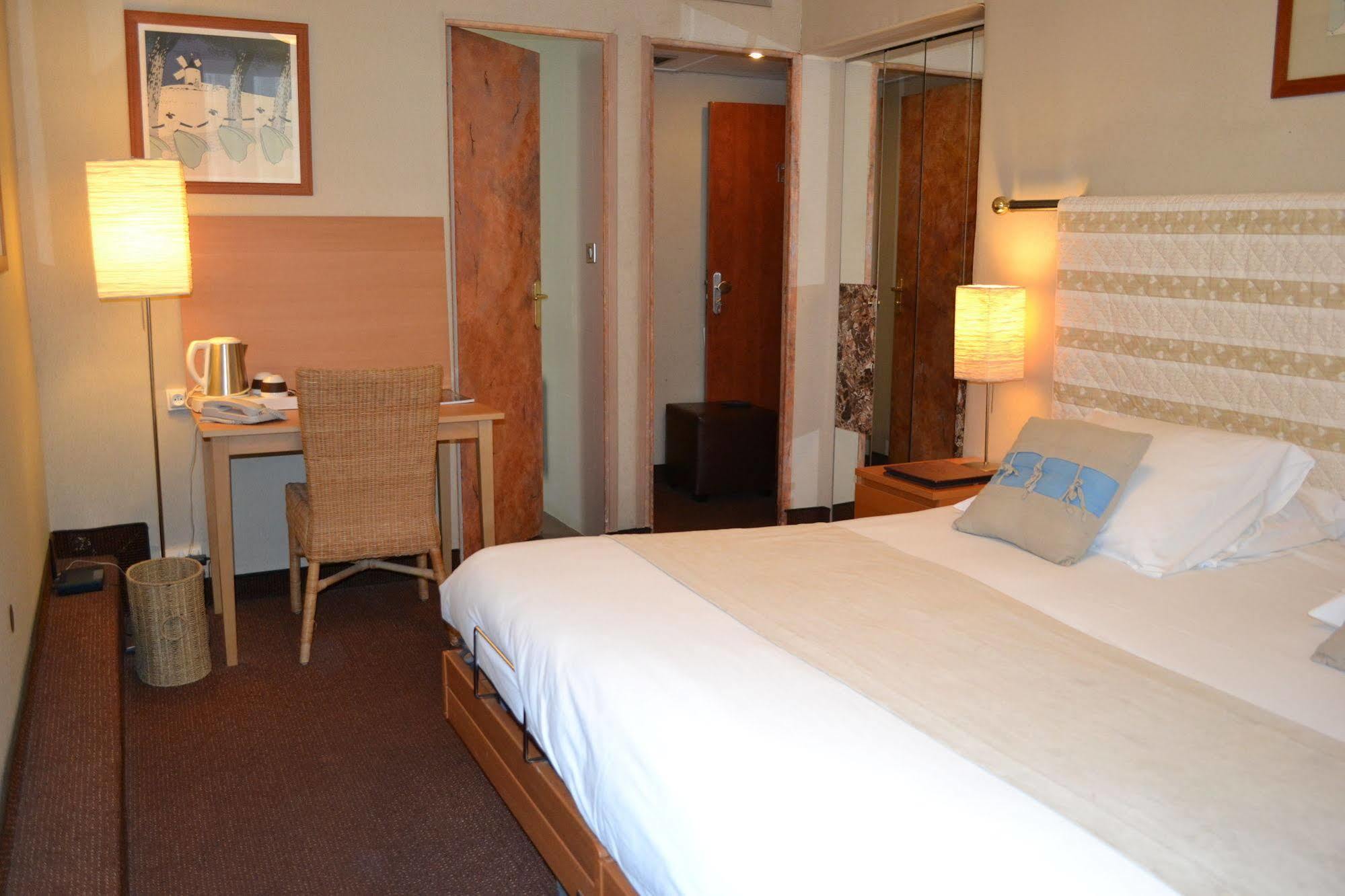 Saint Ferreol Hotel Marseilles Buitenkant foto